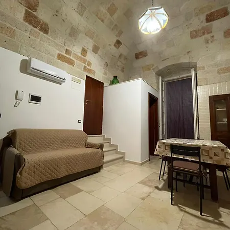 Moire Casa Vacanze * פולינאנו א מארה